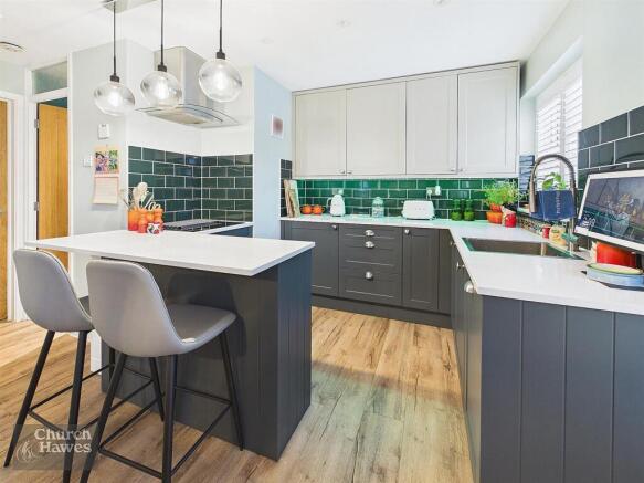 Lyndhurst Drive, Bicknacre photo 3