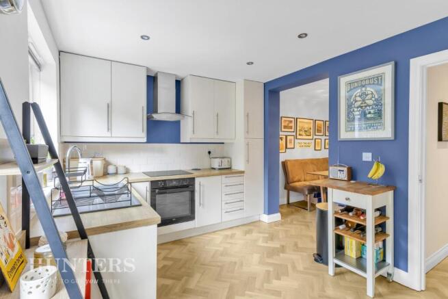 Dining kitchen