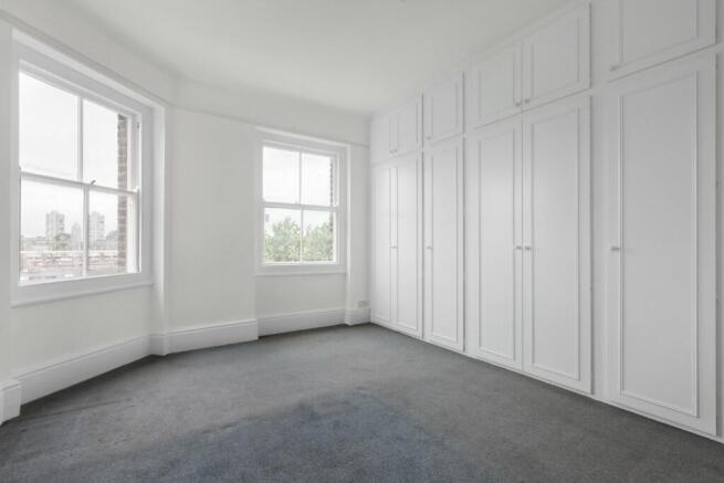 Principal bedroom