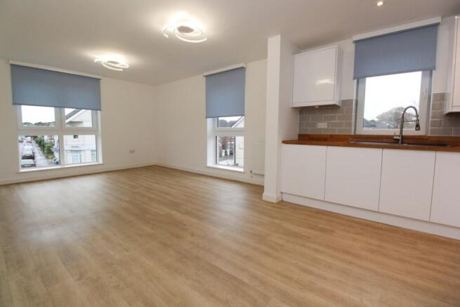 Lounge Kitchen