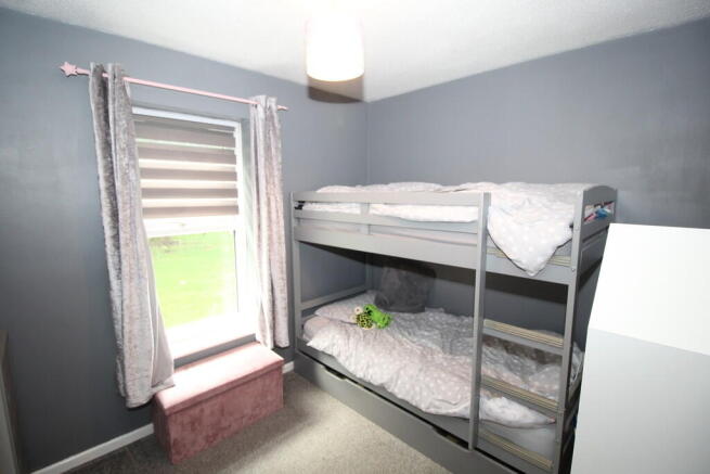 2 bed Ground Flat for sale Image 5