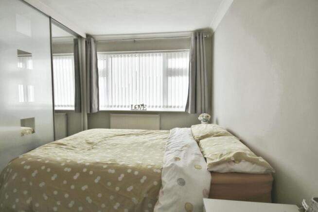 3 bed Terraced for sale Image 5