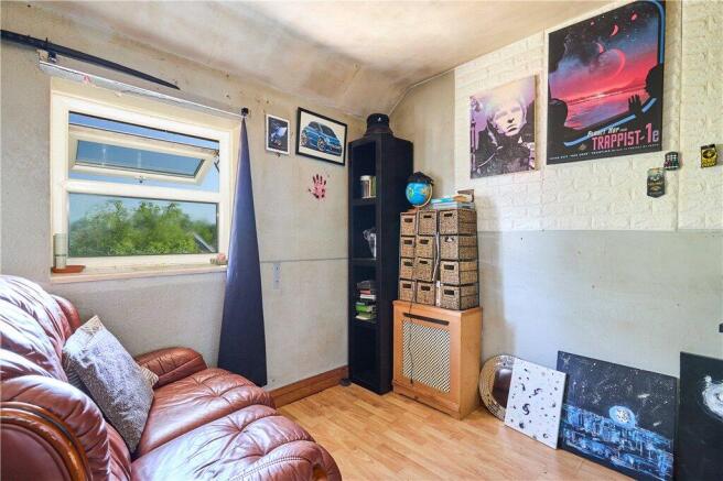 3 bed Terraced for sale Image 6