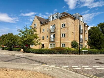 St Crispin Drive, Northampton, NN5