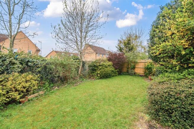 24 Pomfret Road, Towcester