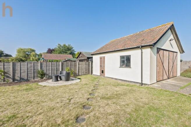 outbuilding_h.jpg