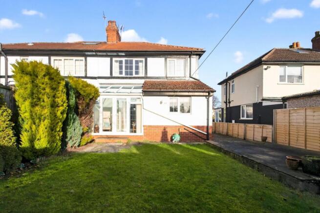 3 bed Semi-Detached for sale Image 8