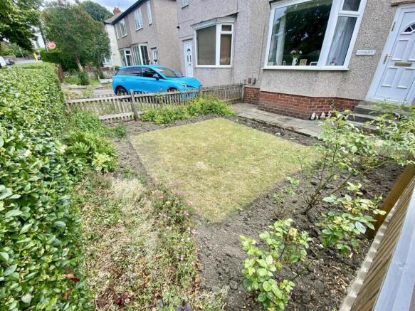 Bramleys Estate Agents - Huddersfield Road - Mirfi