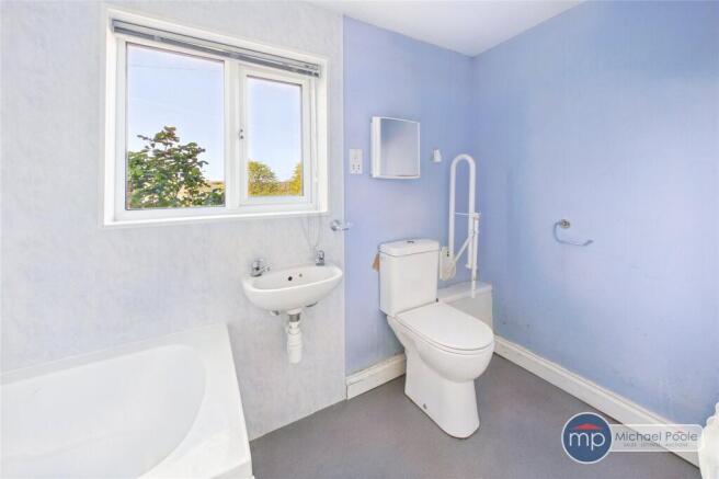 3 bed Semi-Detached for sale Image 9