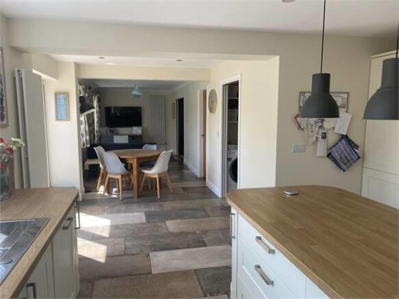 Sitting/dining area