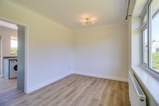 2 bed Detached Bungalow for sale Image 6