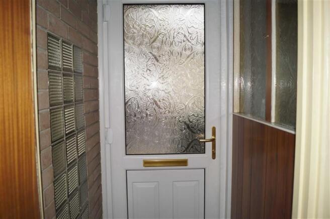 ENTRANCE PORCH