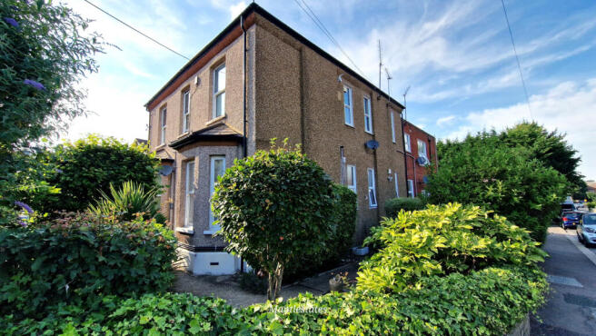 One Bedroom Ground Floor Flat