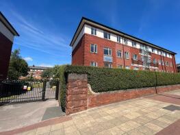 105, Redmires Court, Salford M5 4UT