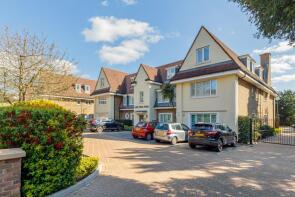 42, Blagdens Lane, London N14 6DG