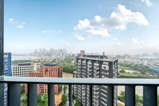 1300718-2-6835a69...