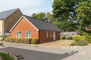 16, Boundary Oaks, Ipswich IP9 2FL
