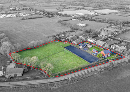 Lowe Farm, Leyland Lane, Leyland PR26 8LB