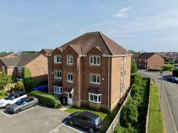 2 Bedroom Flat for Sale