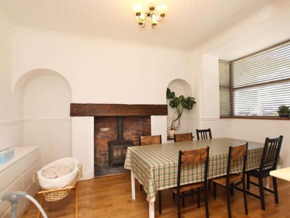 Graigwen Road, Pontypridd, CF37 2EG photo 4