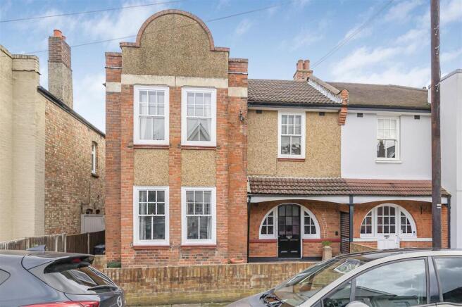 James_Anderson___Leinster_Avenue__East_Sheen__SW1_