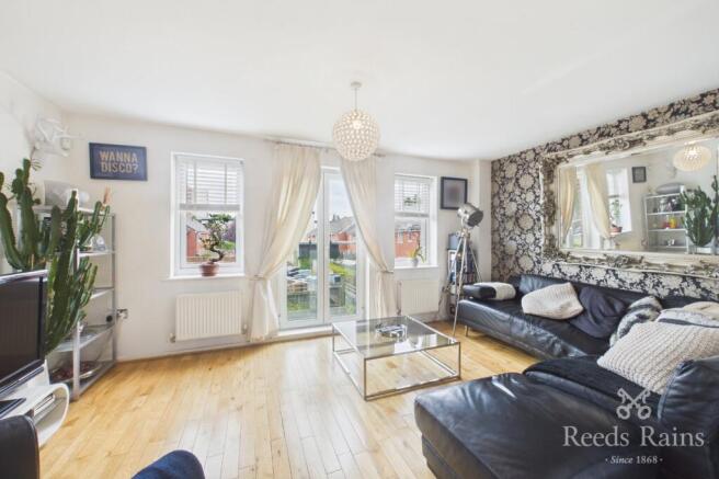 Living/Dining Room