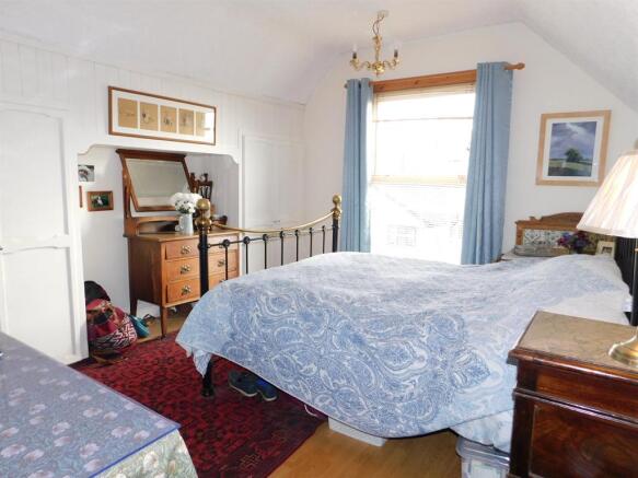 bed 1