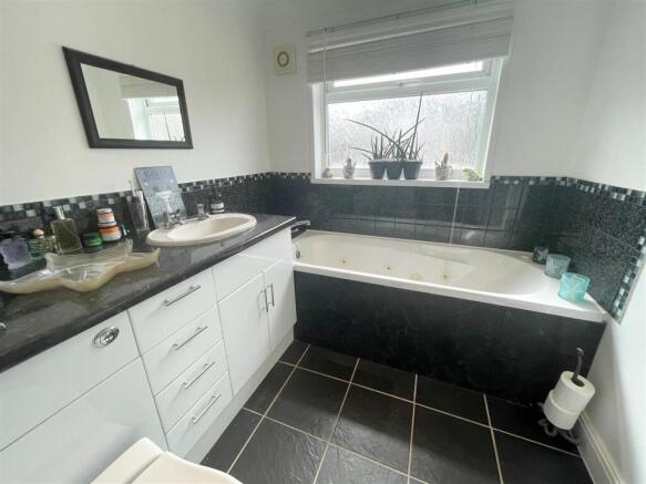 En suite.jpg