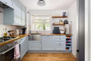 Flat 10, The Ridings, Malcolm Way, Wanstead, London E11 1SU