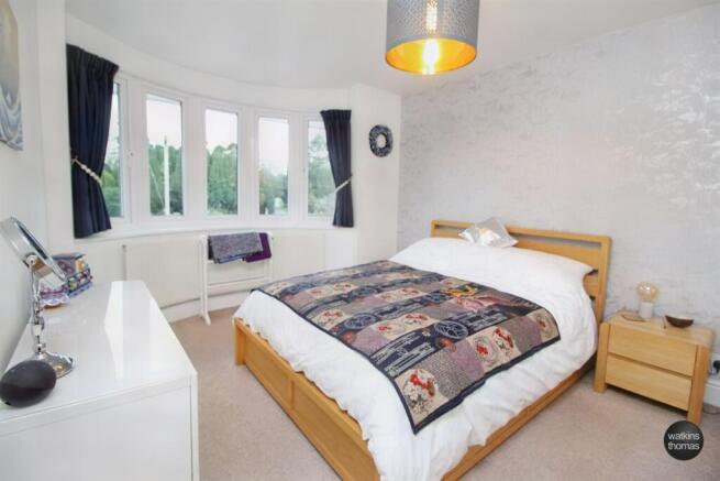 bed 1