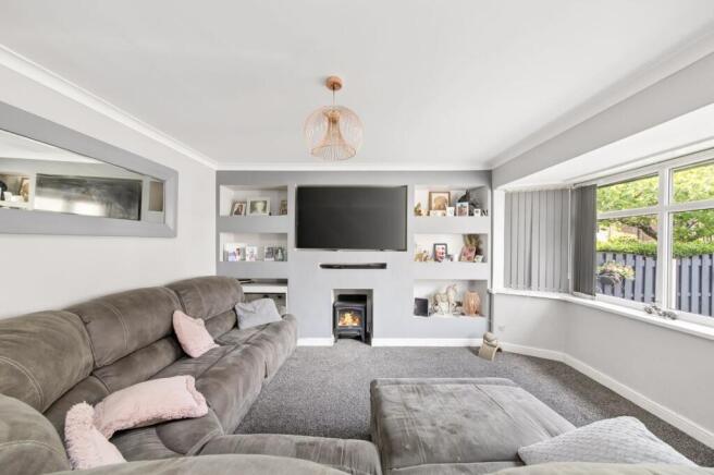 3 bed Semi-Detached for sale Image 7