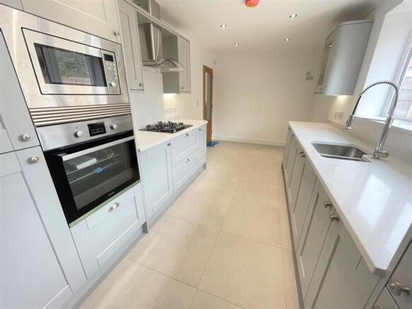 BREAKFAST KITCHEN