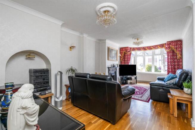 45 Moreton Road_2.jpg