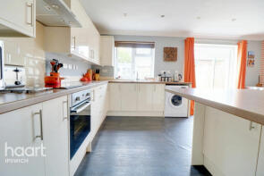 87, Cliff Lane, Ipswich IP3 0PD