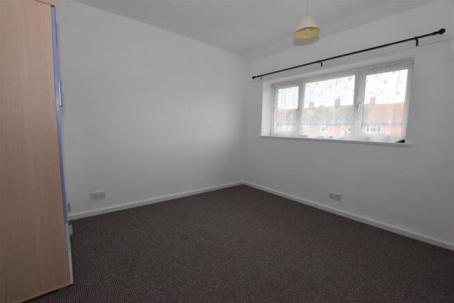 2 bed End of Terrace to rent Image 6
