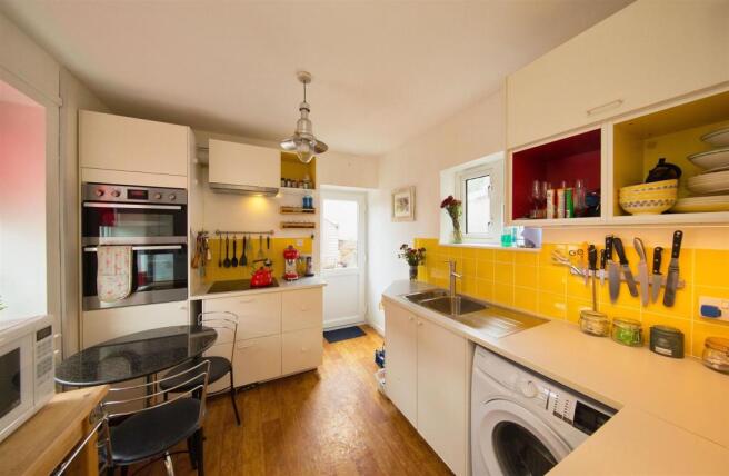 9 Lyndhurst St 1582.jpg