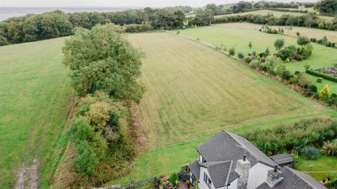 Clwyd Cottage CH8 8NZ-2.jpg