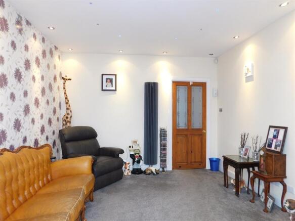 sitting room 2