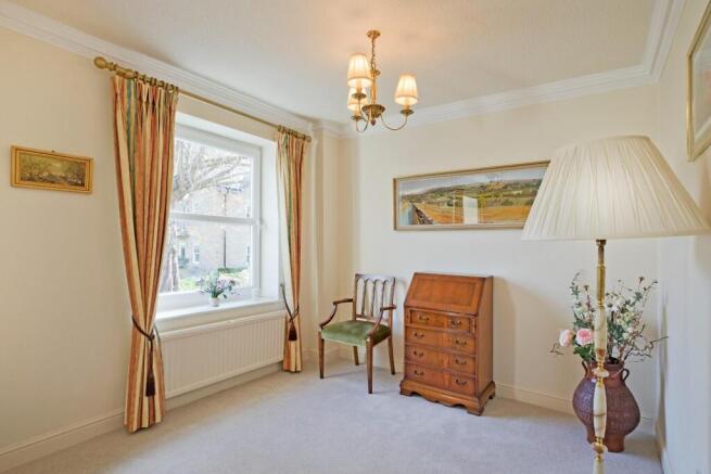 2 bed Apartment for sale Image 4