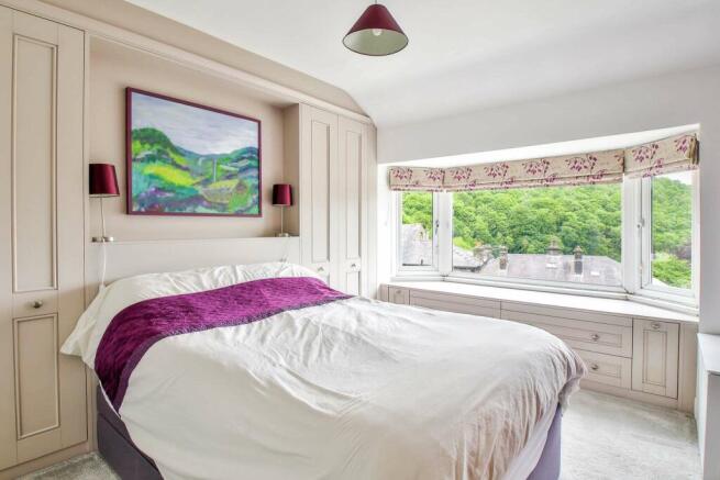 Bedroom 1 (Double)