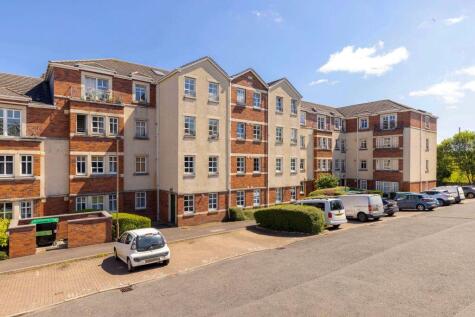 4/5 Carrick Knowe Avenue, Edinburgh, EH12 7BX