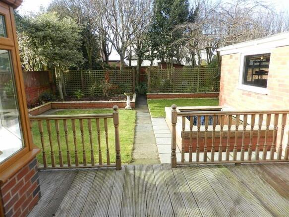 GARDEN ALTERNATIVE V