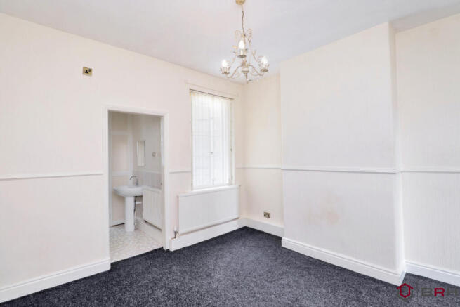 2 bed Terraced for sale Image 9