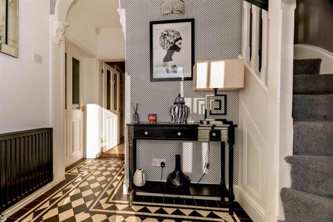 Reception hall entrance 1 STPP3272-20260117-DxO_De