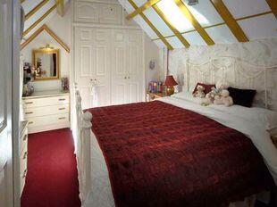 bed 1