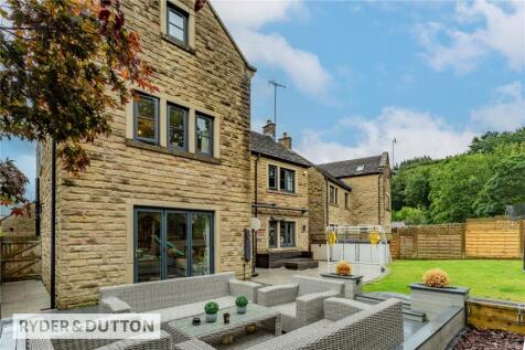 New Bank Close, Dobcross, Saddleworth, OL3