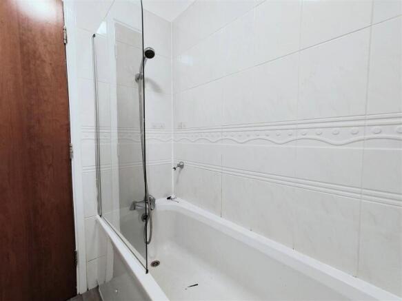 1 bed Flat to rent Image 7