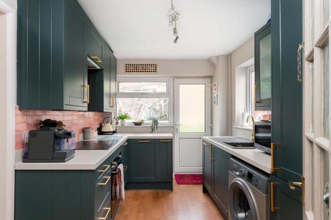 1C2GFS - Kitchen D.jpg