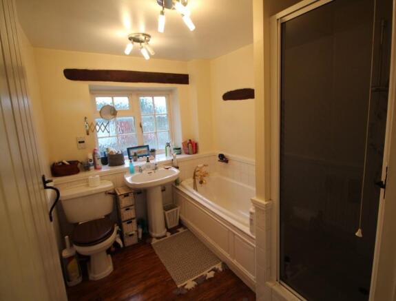 Photo 10
