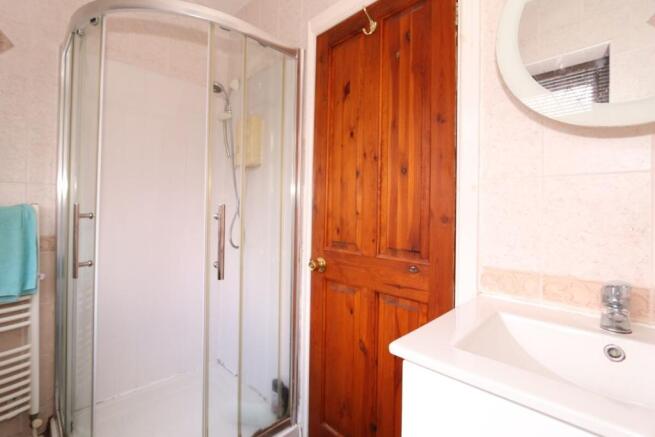 En-Suite Shower / WC